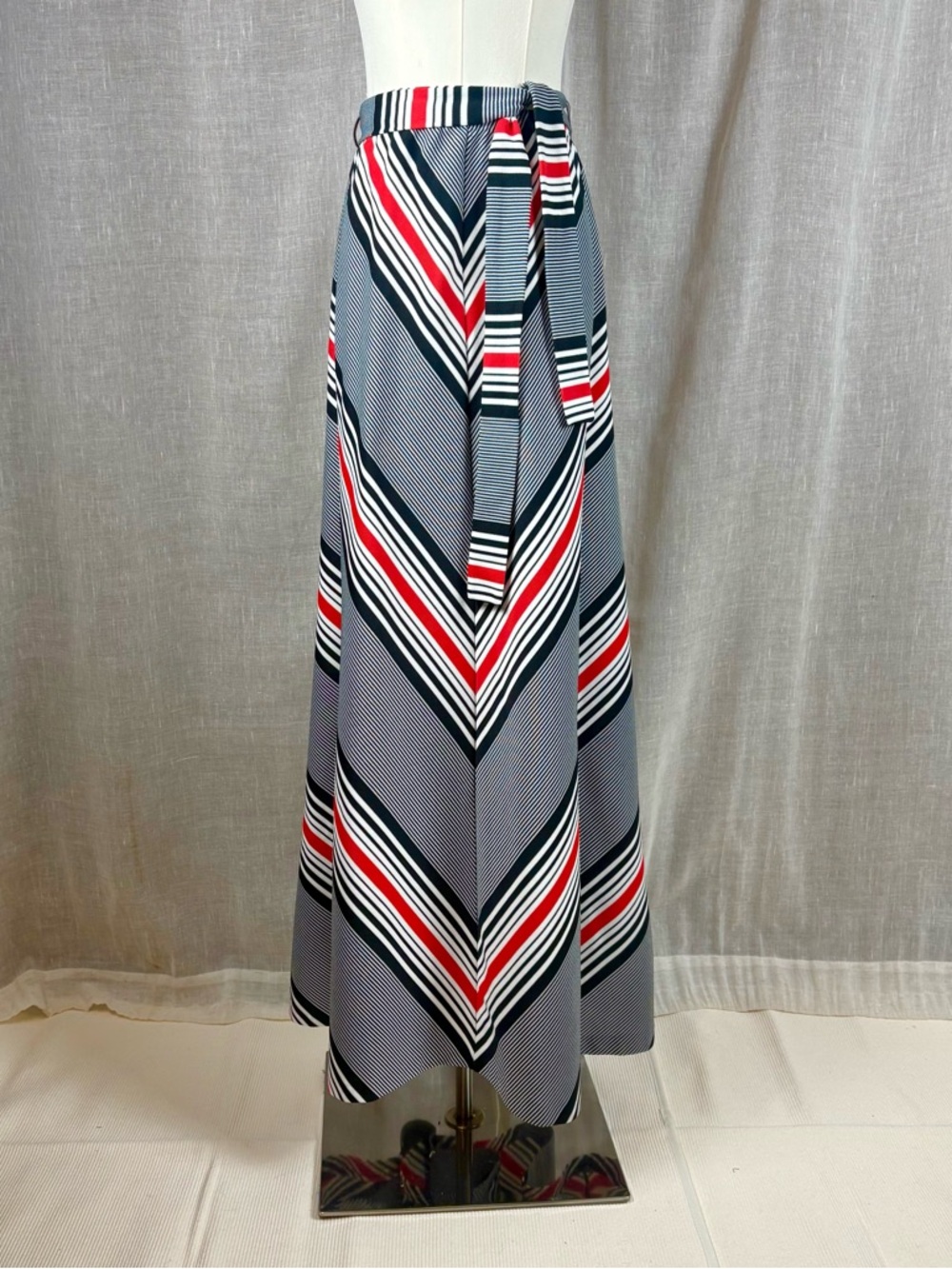 Vintage 1970's Maxi Chevron Skirt Aline Red‎ Navy White With Sash Belt Size M L